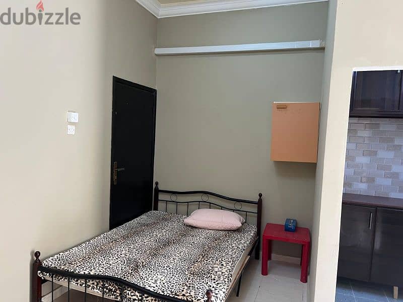 Small furnished nice studio in Al Wakra with WiFi + karama 3