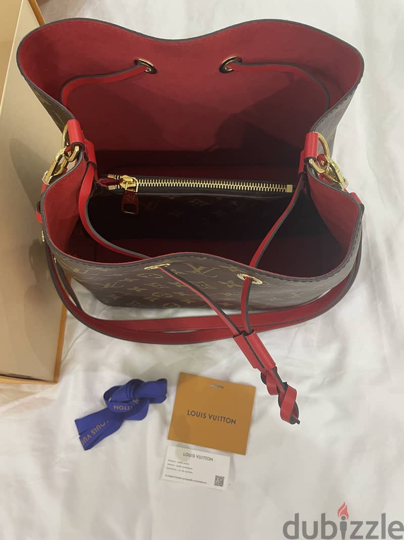 Louis Vuitton New Monogram Neonoe MM Bucket Bag 3