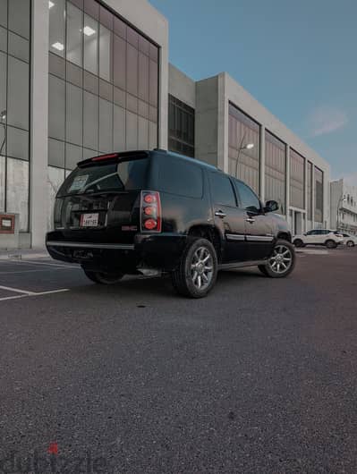 GMC Yukon 2008 DENALI