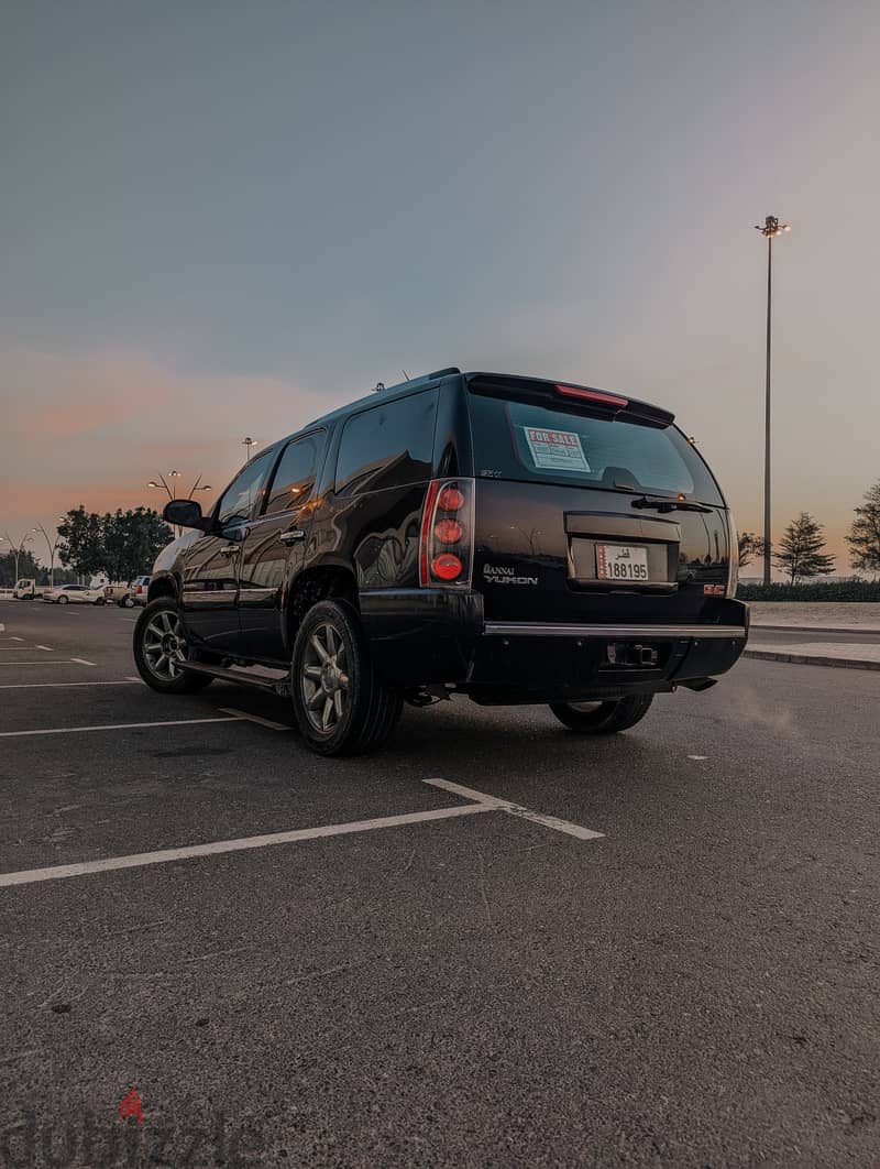 GMC Yukon 2008 DENALI 2