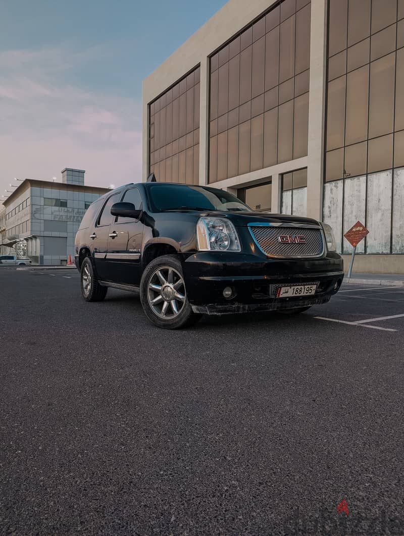 GMC Yukon 2008 DENALI 3