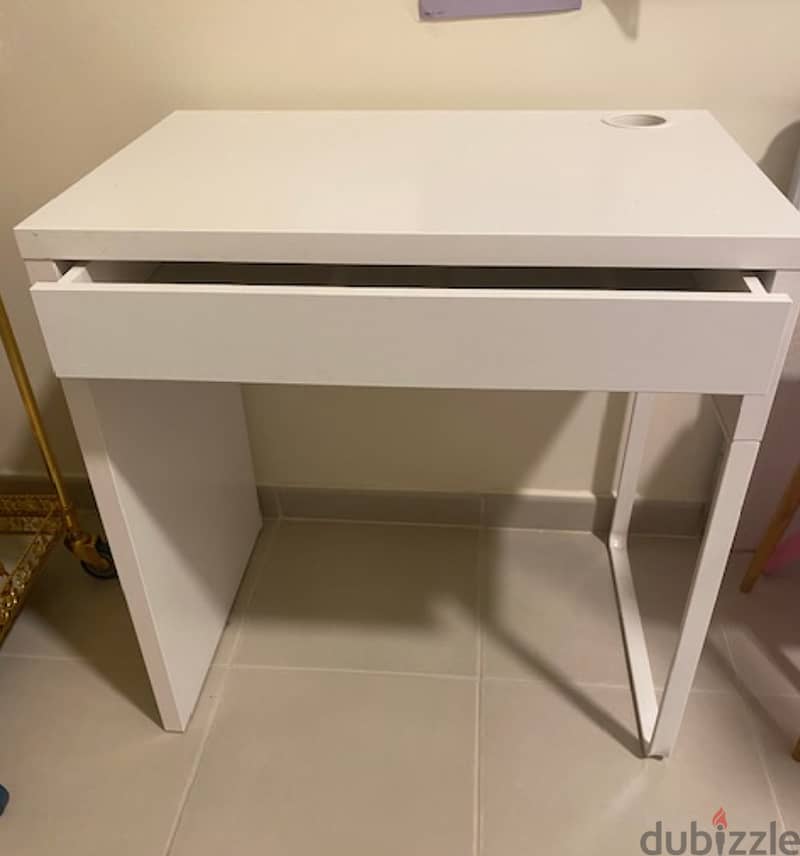 IKEA kid's white desk 1