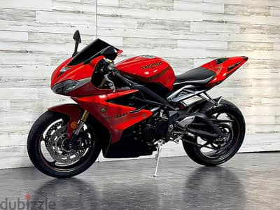 2015 Triumph Daytona 675  (+97466574363)