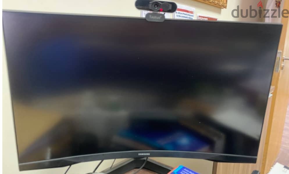 Samsung 27" curved monitor 0