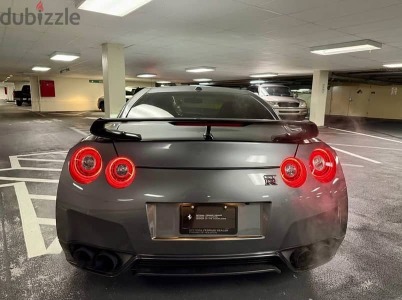 Nissan GT-R 2015 Sports 1