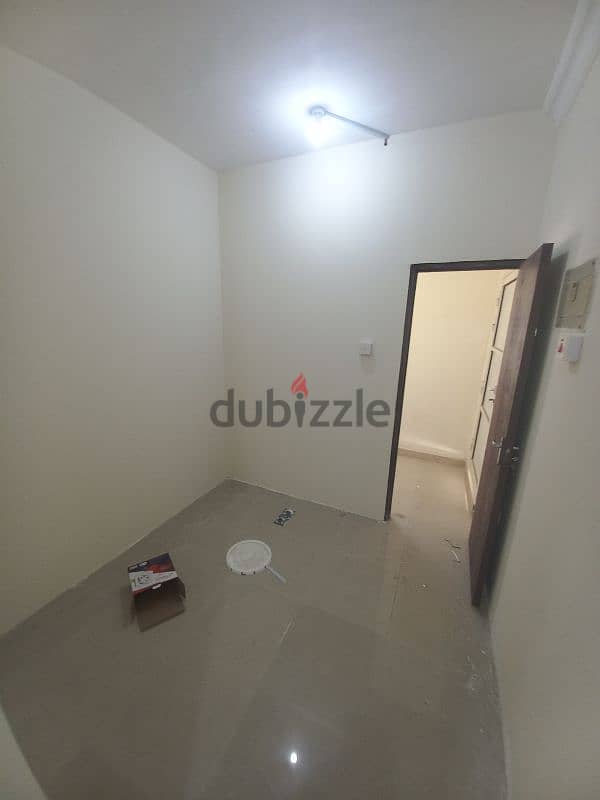 studio penthouse very small room QR1000 2