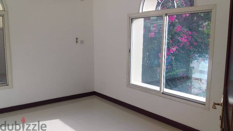 Spacious 4 B/R Compound Villa with huge Garden near Salwa Road 6