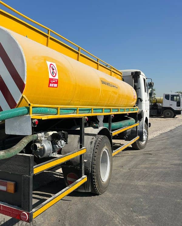 Sewage Tanker 3000 Gallon for sale 4