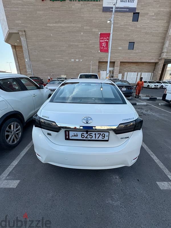 Toyota Corolla 2015 XLI 8