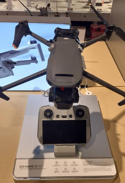 Dji mavic 3 pro fly more combo