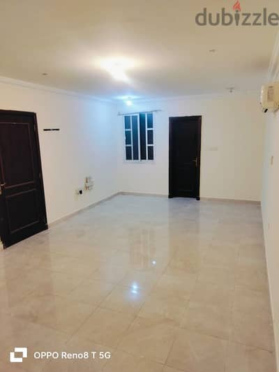 family room for rent in Al wakhra