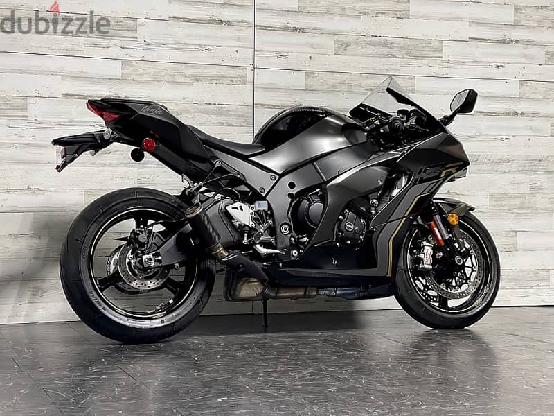 2023 Kawasaki Ninja ZX-10R (+97466574363) 0