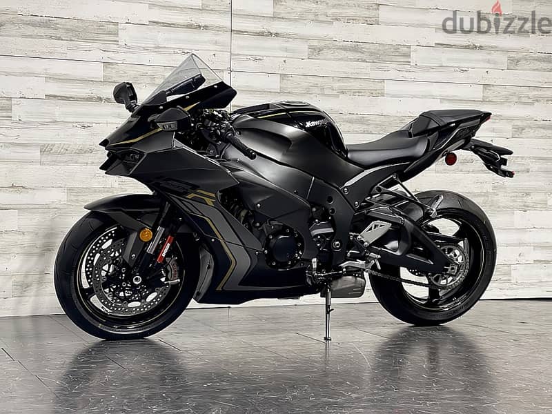 2023 Kawasaki Ninja ZX-10R (+97466574363) 0