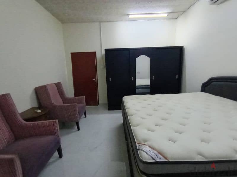 1 bhk fully furnished available Al mansoura 5