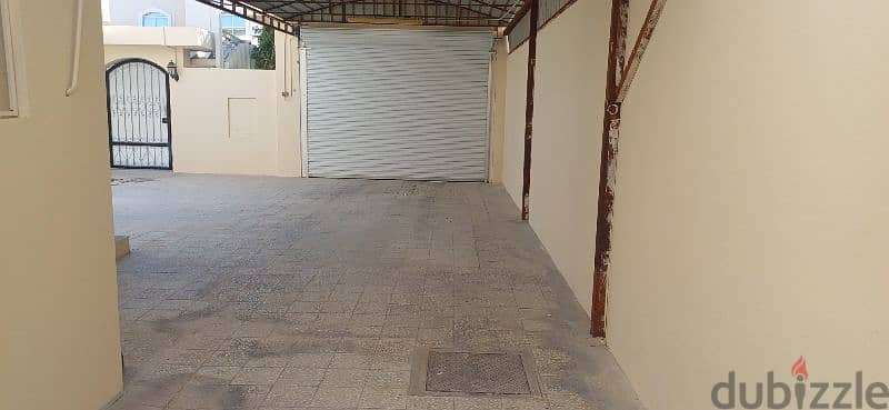 STANALONE VILLA:6 B/R with Garden near Salwa Road(6-7 covered parking) 11