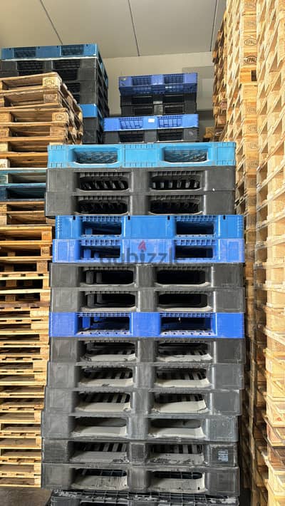 Used wooden and plastic pallet for sale