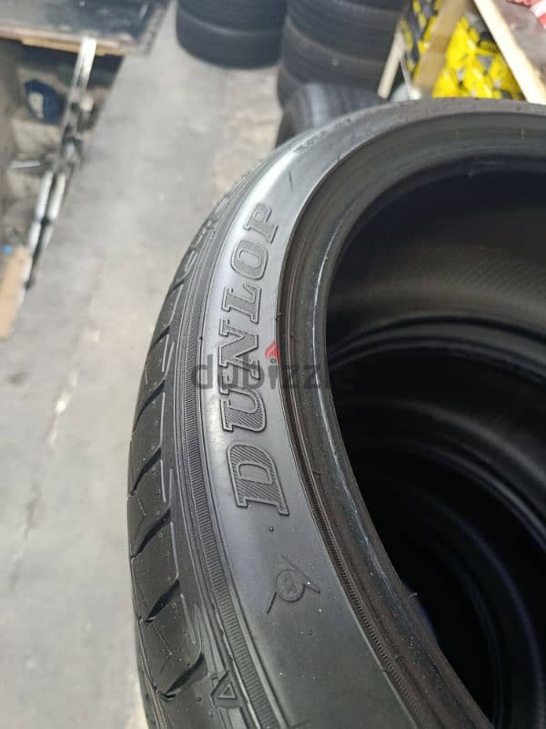 Used Dunlop 225/40R18 Tires – Made in Japan 1