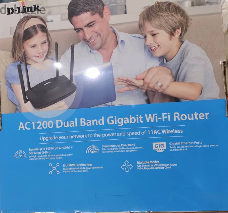 D-Link DIR-825M AC1200 Dual Band Gigabit Wi-Fi Router-New Box 1