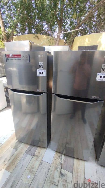 smart fridge 260 litter call my WhatsApp number 77524857 3