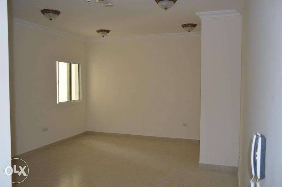 2 bhk unfurnished flat available in najma 0