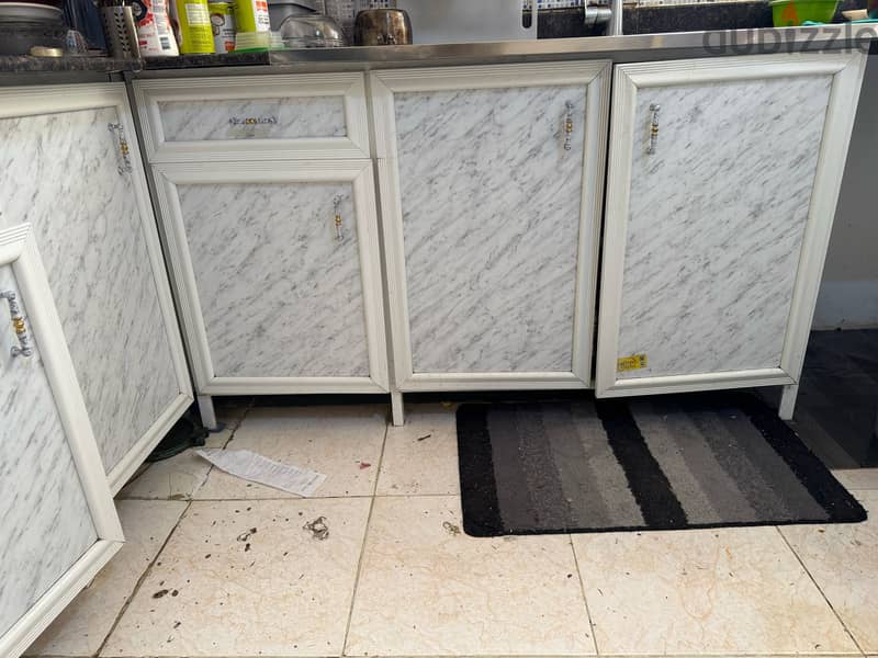 Kitchen cabinet for sale 4