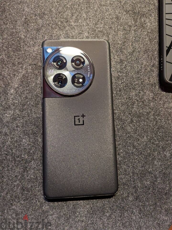 One + 12 5G 512GB 16GB RAM Global Version 1