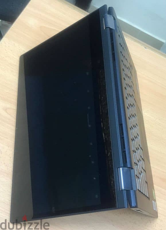 Lenovo IdeaPad Deal Convertible 1