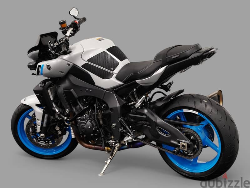 2025 YAMAHA MT-10 +973 36687141 1