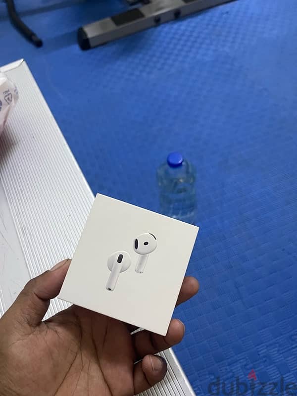 Apple Airpods 4 ANC 1