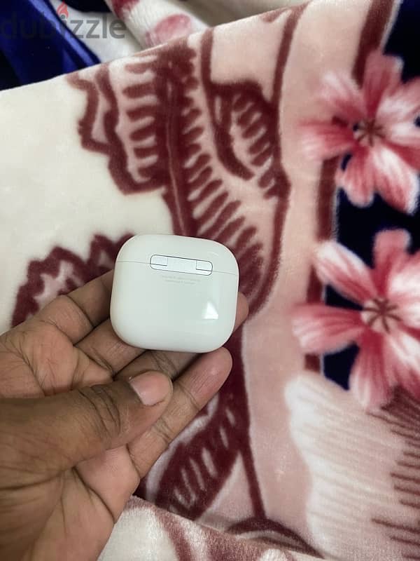 Apple Airpods 4 ANC 3