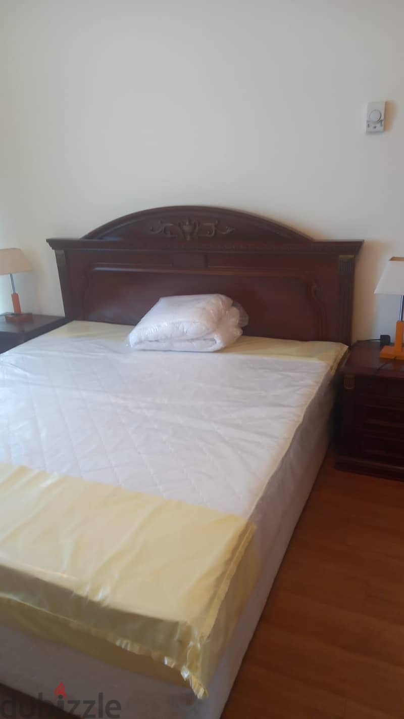 Nice Flats 3/2BHK Fully Furnished  in WestBay 6
