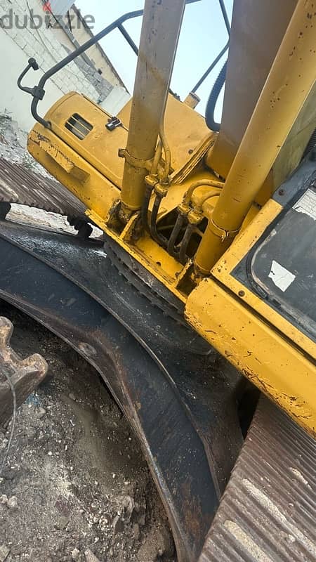komatsu pc 220 8