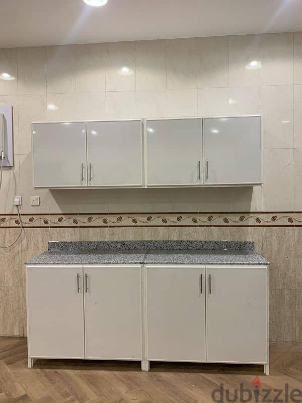 kitchen cabinet for sale and make reasonable price 2