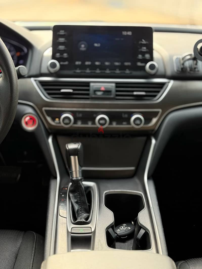 Honda Accord 2019 ex 2
