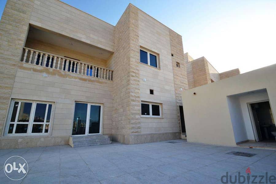 Semi-commercial villa in Al Khor 2