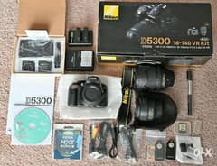 Nikon D5300 24.2MP 18-140mm and 35mm Double Lens Kit 0