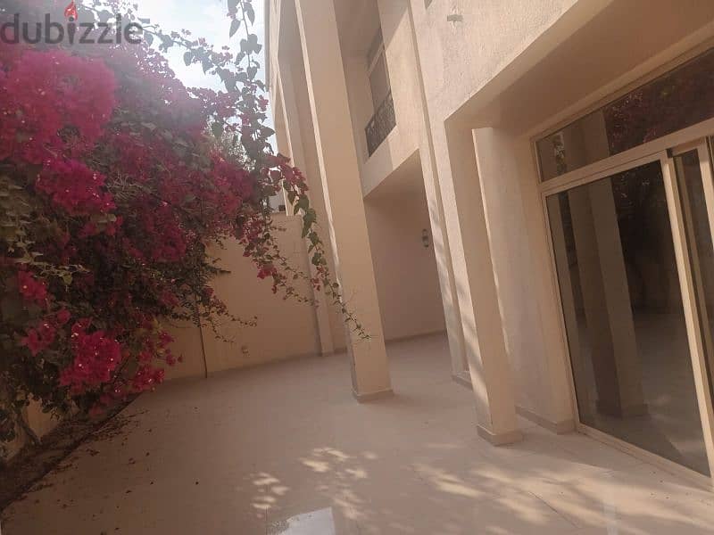 High quality 5BD Stand Alone villa 8