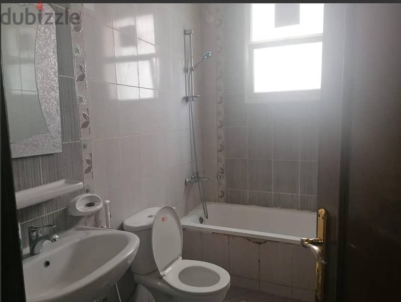 Executive Male Bachelor Bedspaces - Only Sri Lankans and Indians 2
