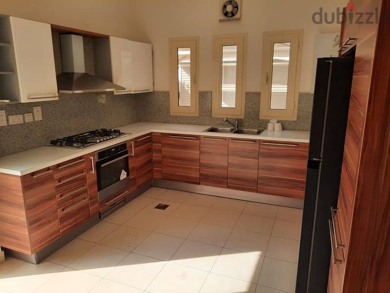 High quality 5BD Stand Alone villa 4