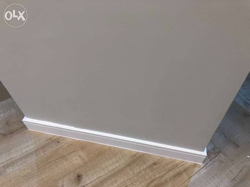 White Wooden skirting 2