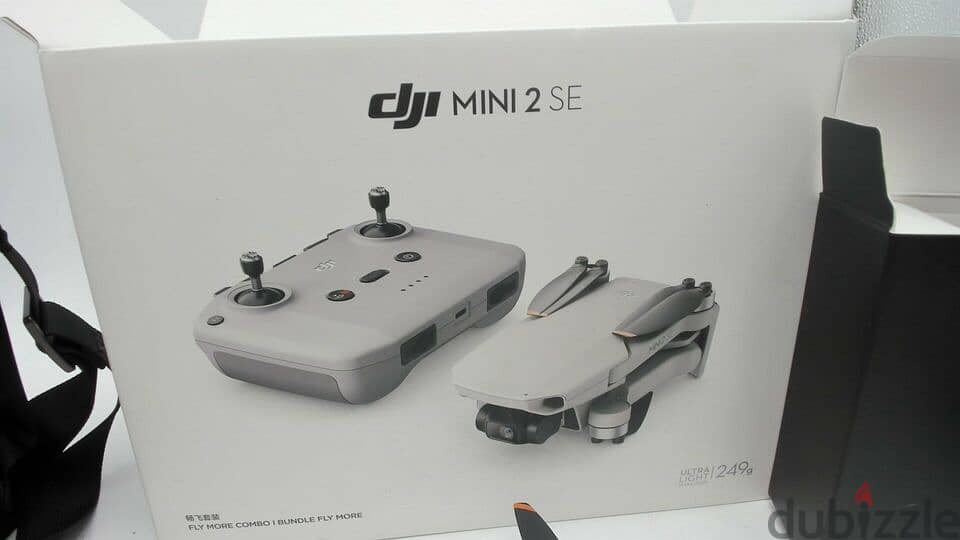 DJI - Mini 2 SE Fly More Combo Drone  Remote Control 1
