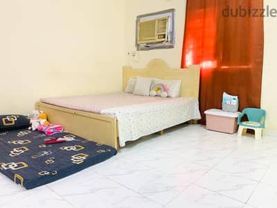 ROOM FOR RENT only (EXECUTIVE BACHELOR)