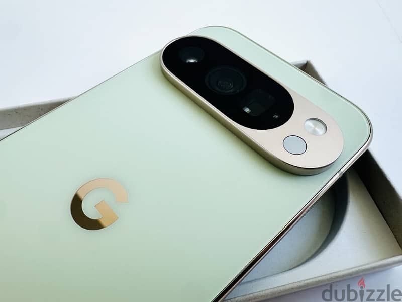 Google Pixel 10 Pro 128 GB, 256 GB, 512 GB, 1 TB 1
