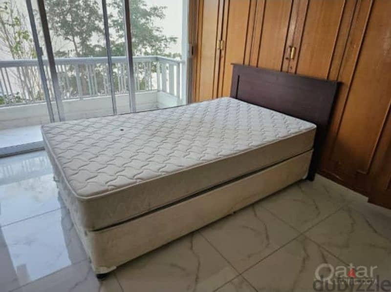 bed with mattress 100cm سرير بالمرتبة 1