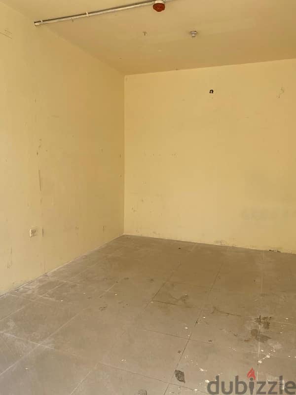 500 Aluminum Workshop 6 Room For Rent 4
