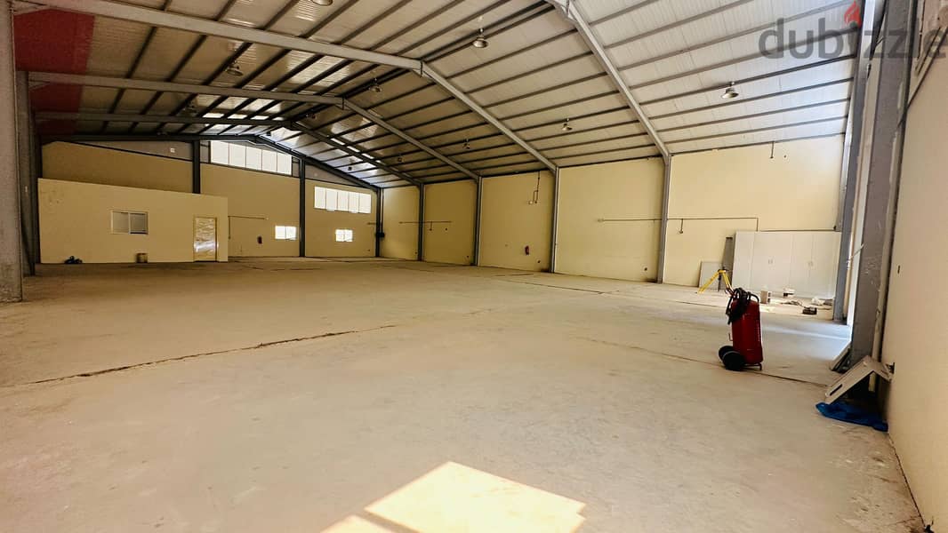 5200 Storage facilities For Rent -  Birkat Al Awamir 1