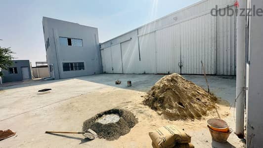 1100 store with 2 Office Building For Rent