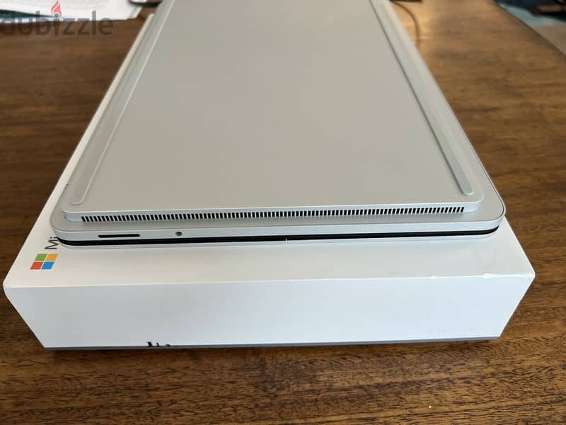 Microsoft - Surface Studio – 14.4” – Intel Core i7 - 32GB - 2TB SSD 1