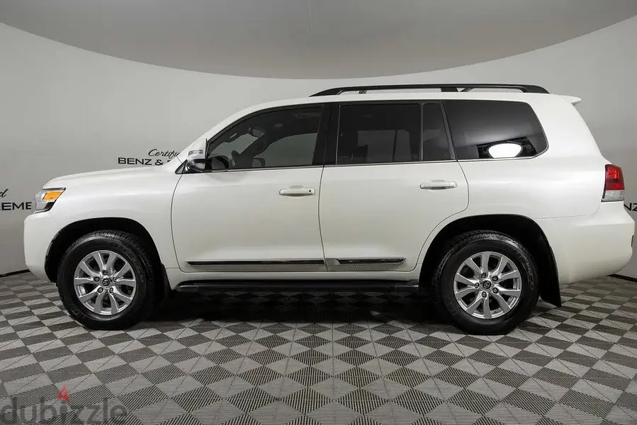 2019 Toyota Land Cruiser