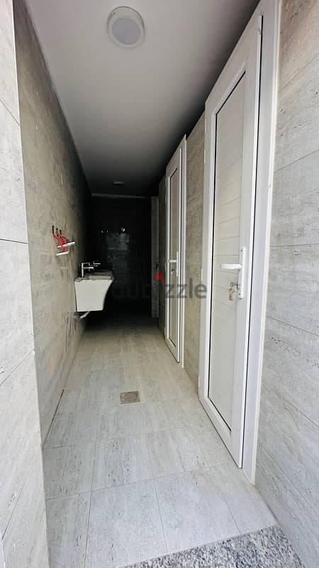 1000 Food Store For Rent 7